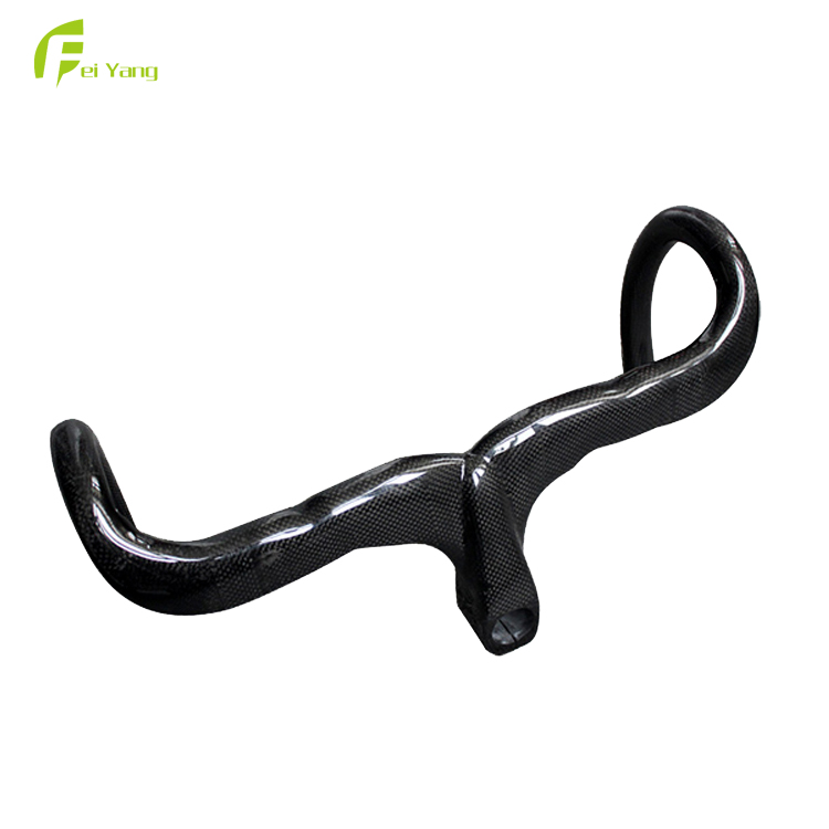 Carbon handlebar HB05